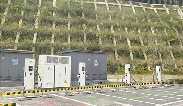 宜昌首批全液冷超充站投入运营，z6尊龙凯时助力高质量充电基础设施建设(图3)